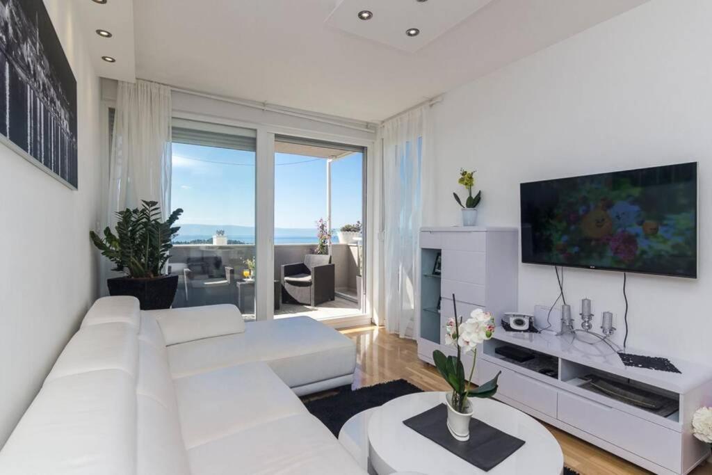 Apartamento Deluxe Beni Makarska, 4 Person Sea View